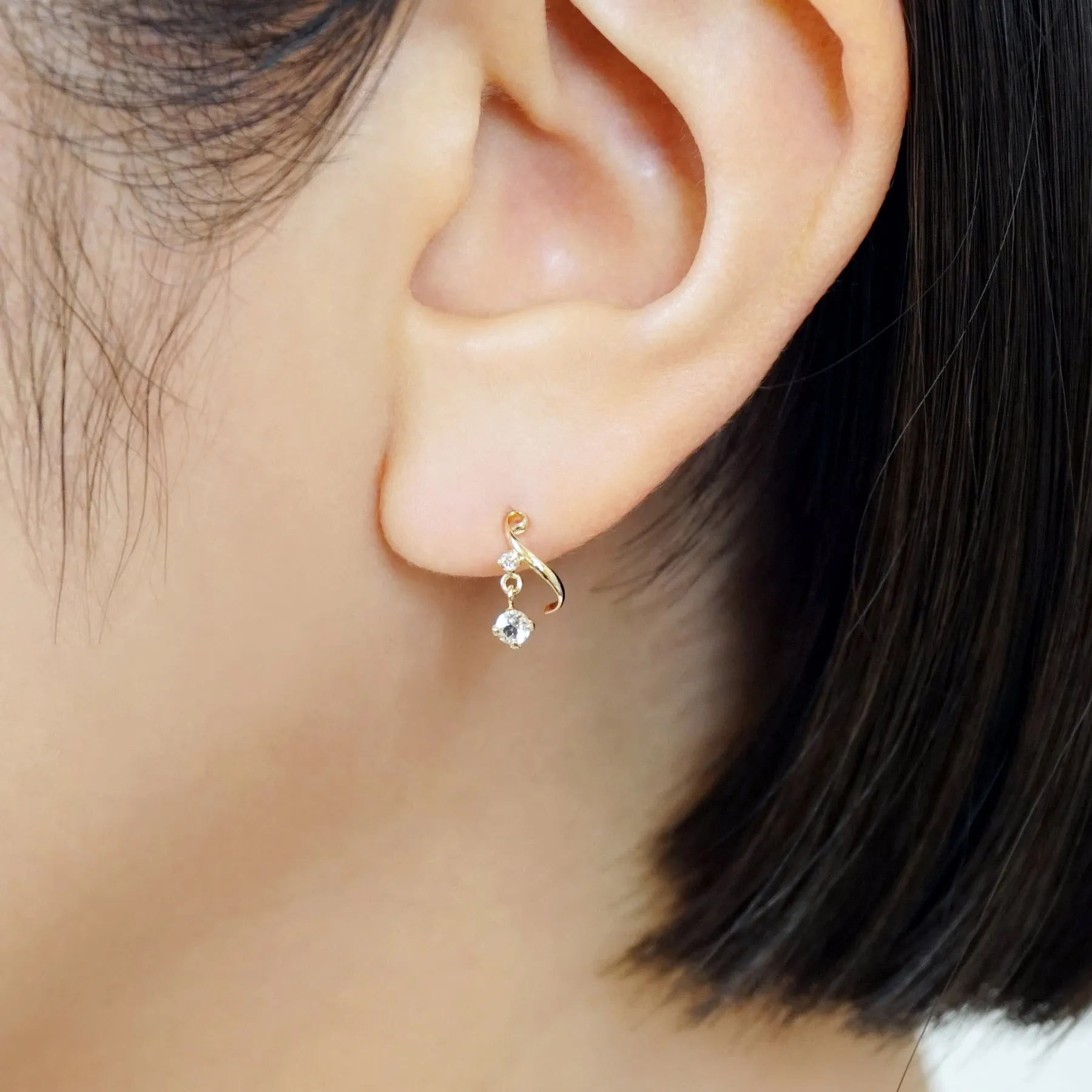 18K/10K Diamond Twisted Swinging Earrings (Yellow Gold)