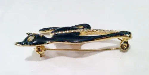 Black Cat Figural Pin Brooch - A Vintage Treasure with Sparkling Eyes