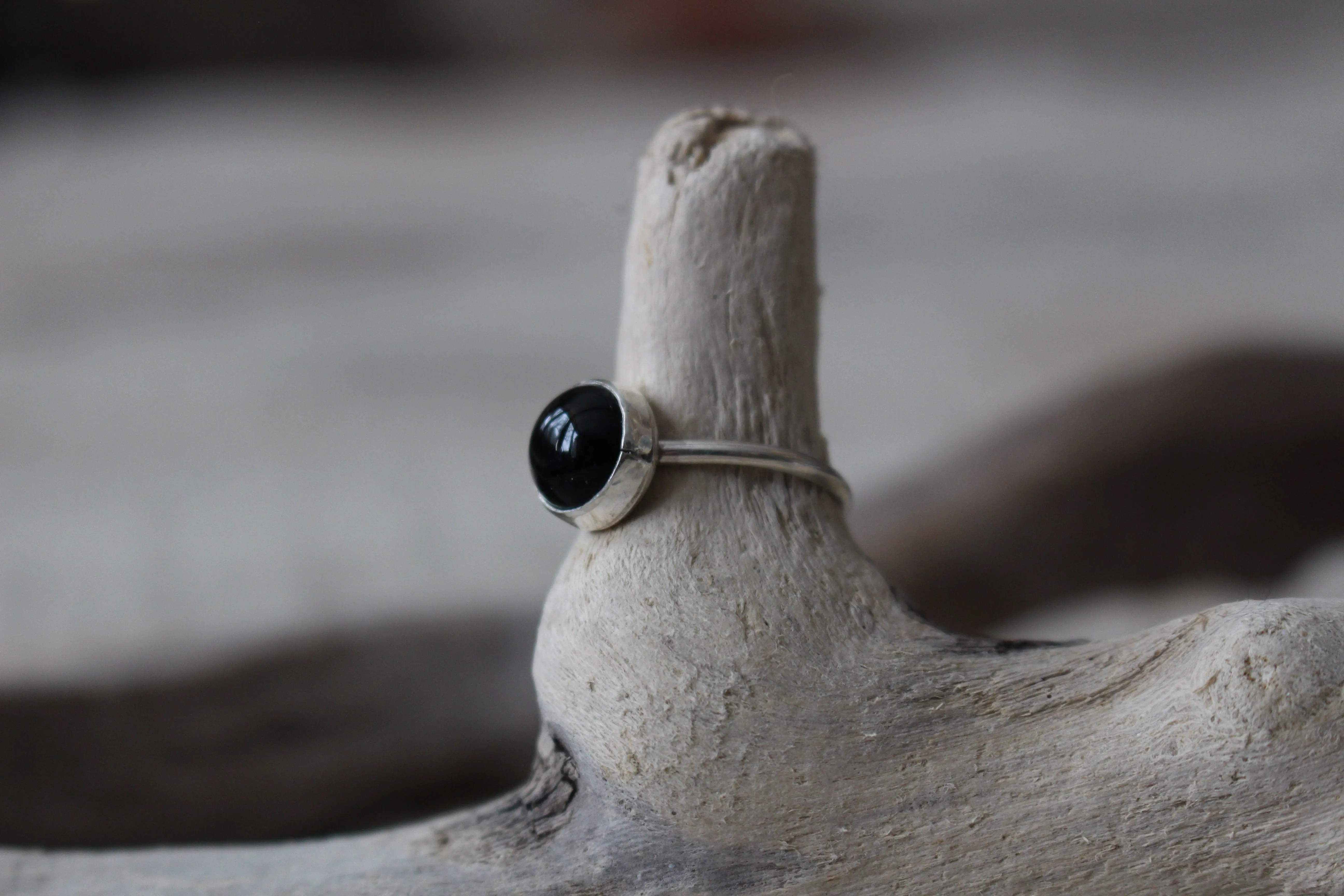 Black Onyx Round Ring