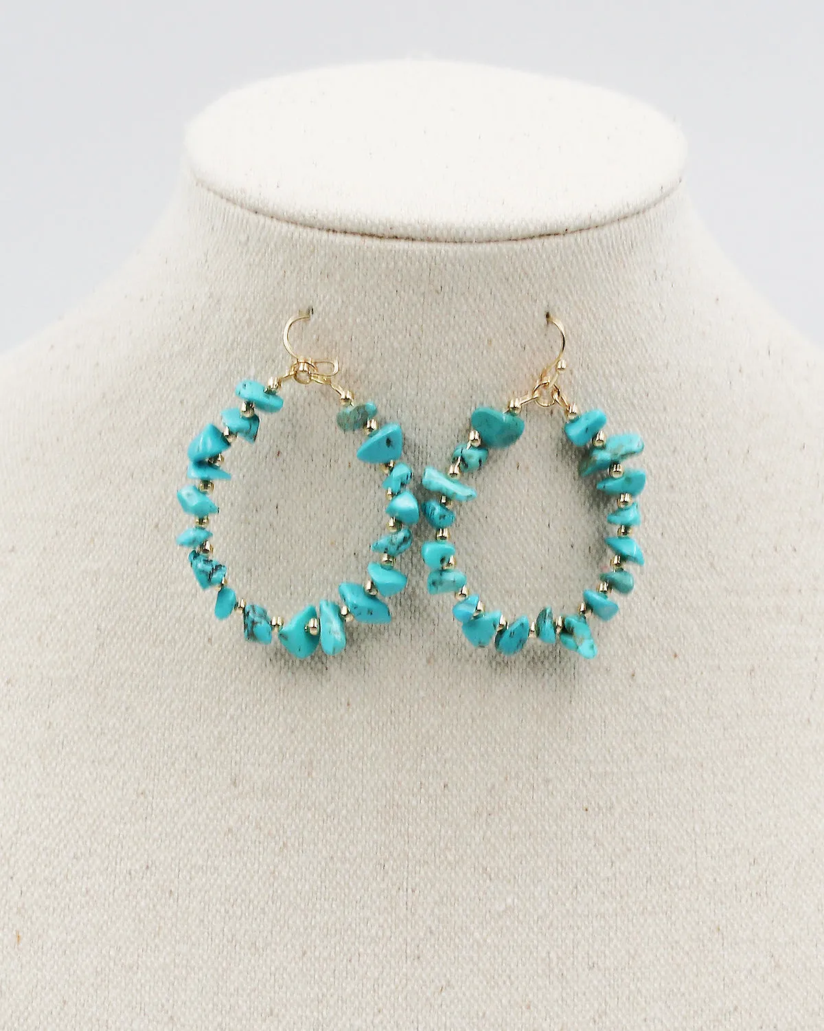 Chip Stone Dangle Earrings