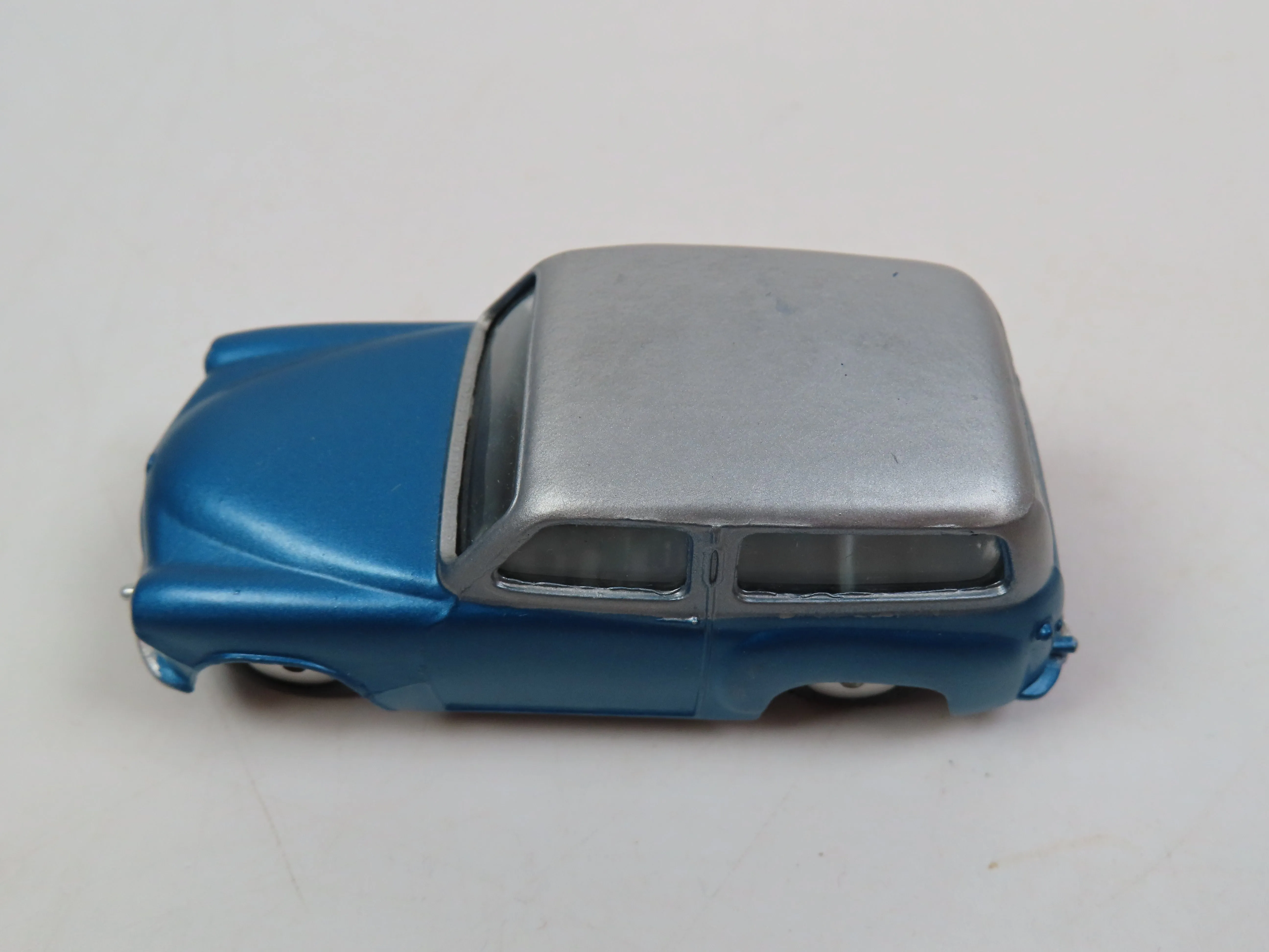 Corgi 206 Hillman Husky, Mint!