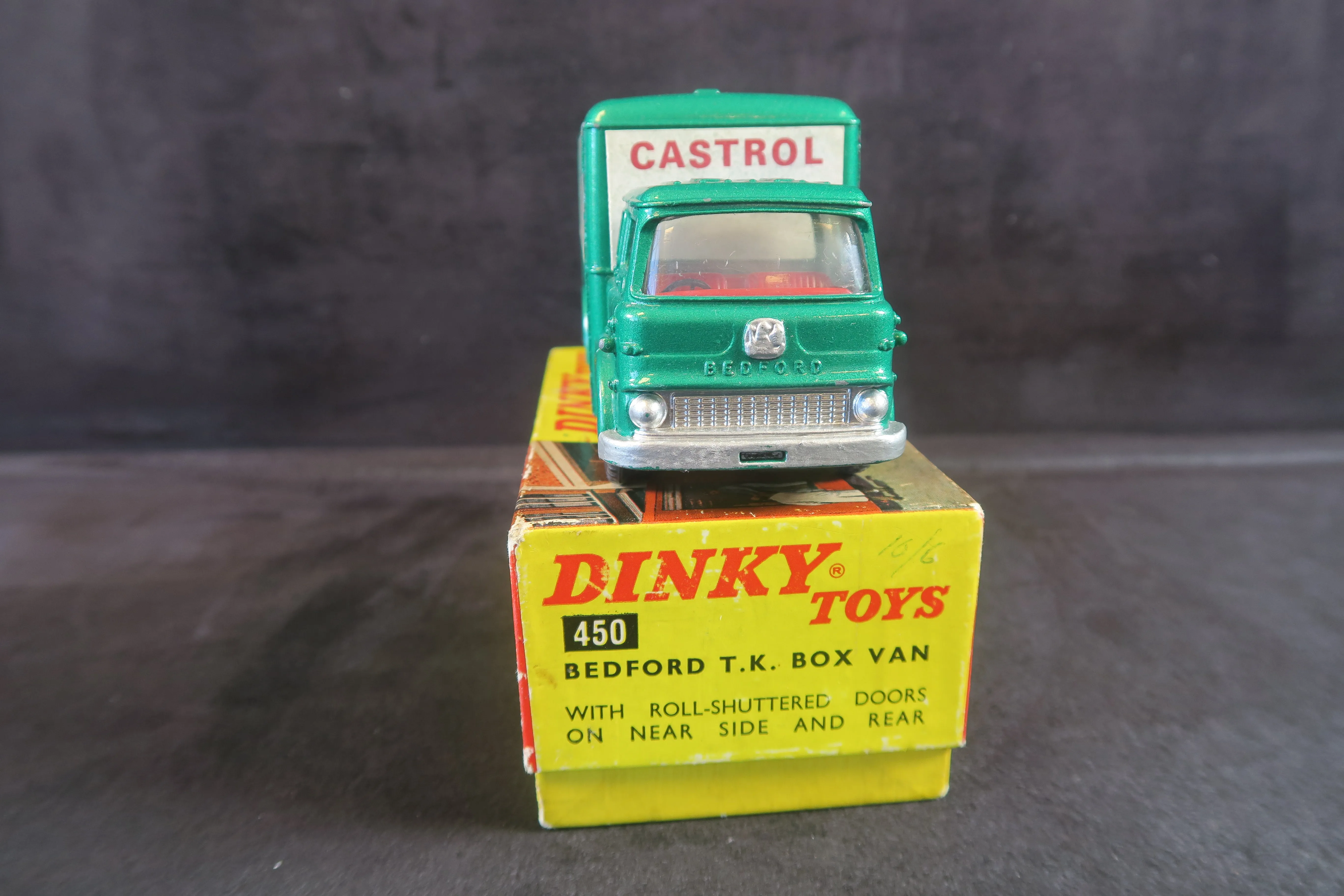 Dinky 450 Bedford T.K. Box Van 'Castrol', Very Near Mint/Boxed!