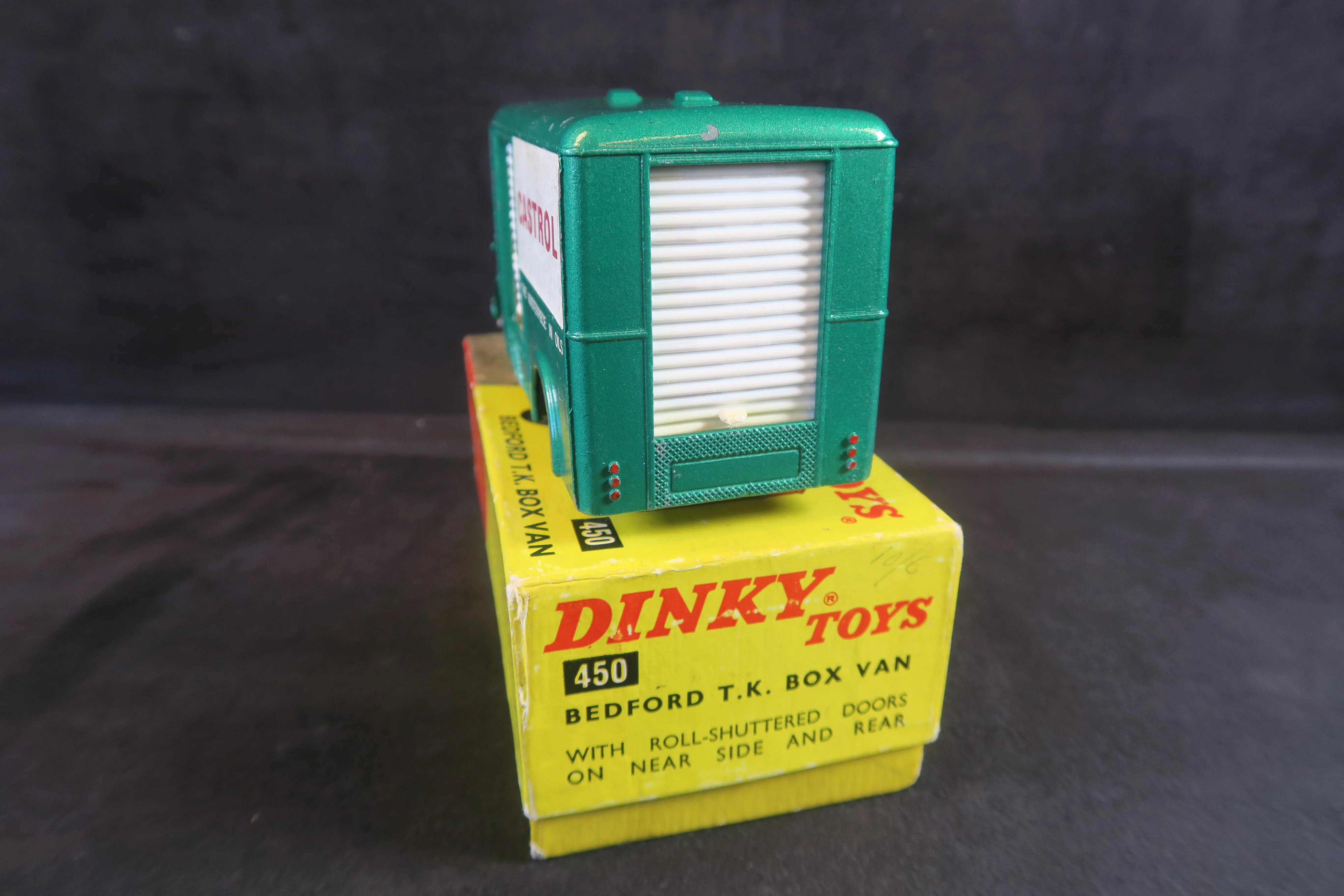 Dinky 450 Bedford T.K. Box Van 'Castrol', Very Near Mint/Boxed!