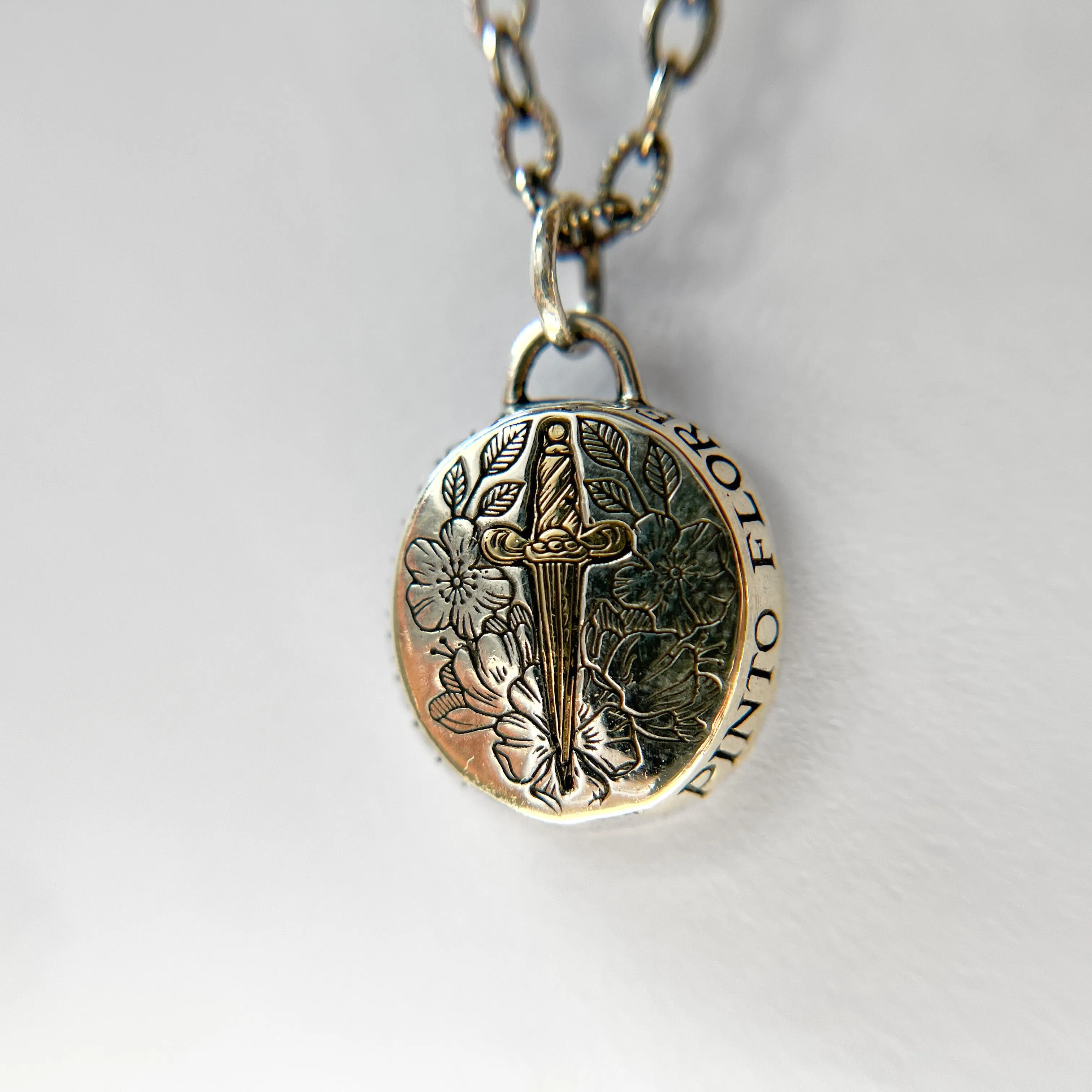 Kahlo Signet Necklace