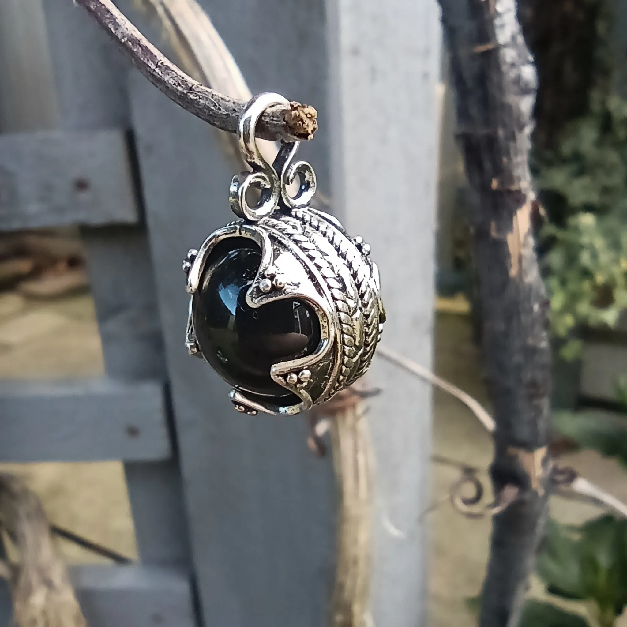 Small Silver Gotland Onyx Ball Pendant