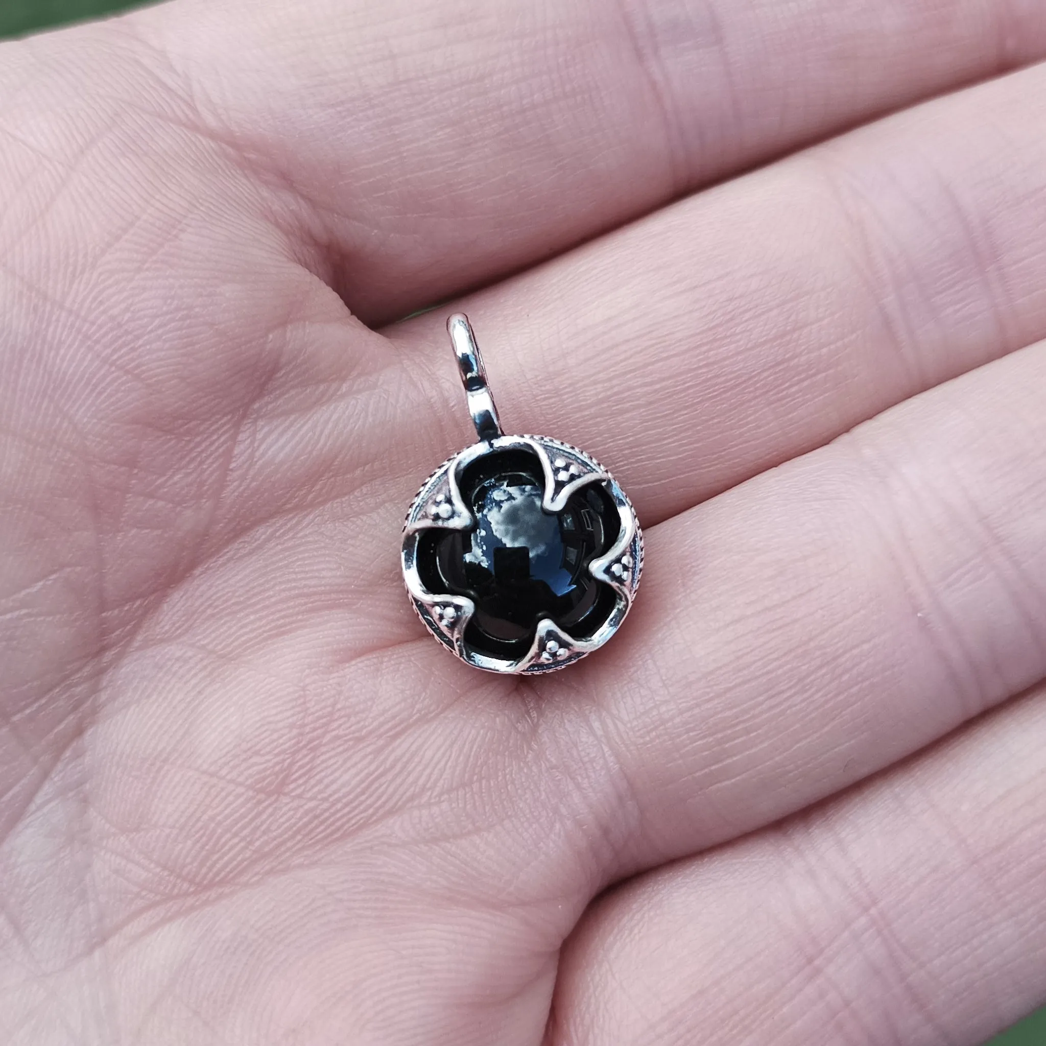 Small Silver Gotland Onyx Ball Pendant