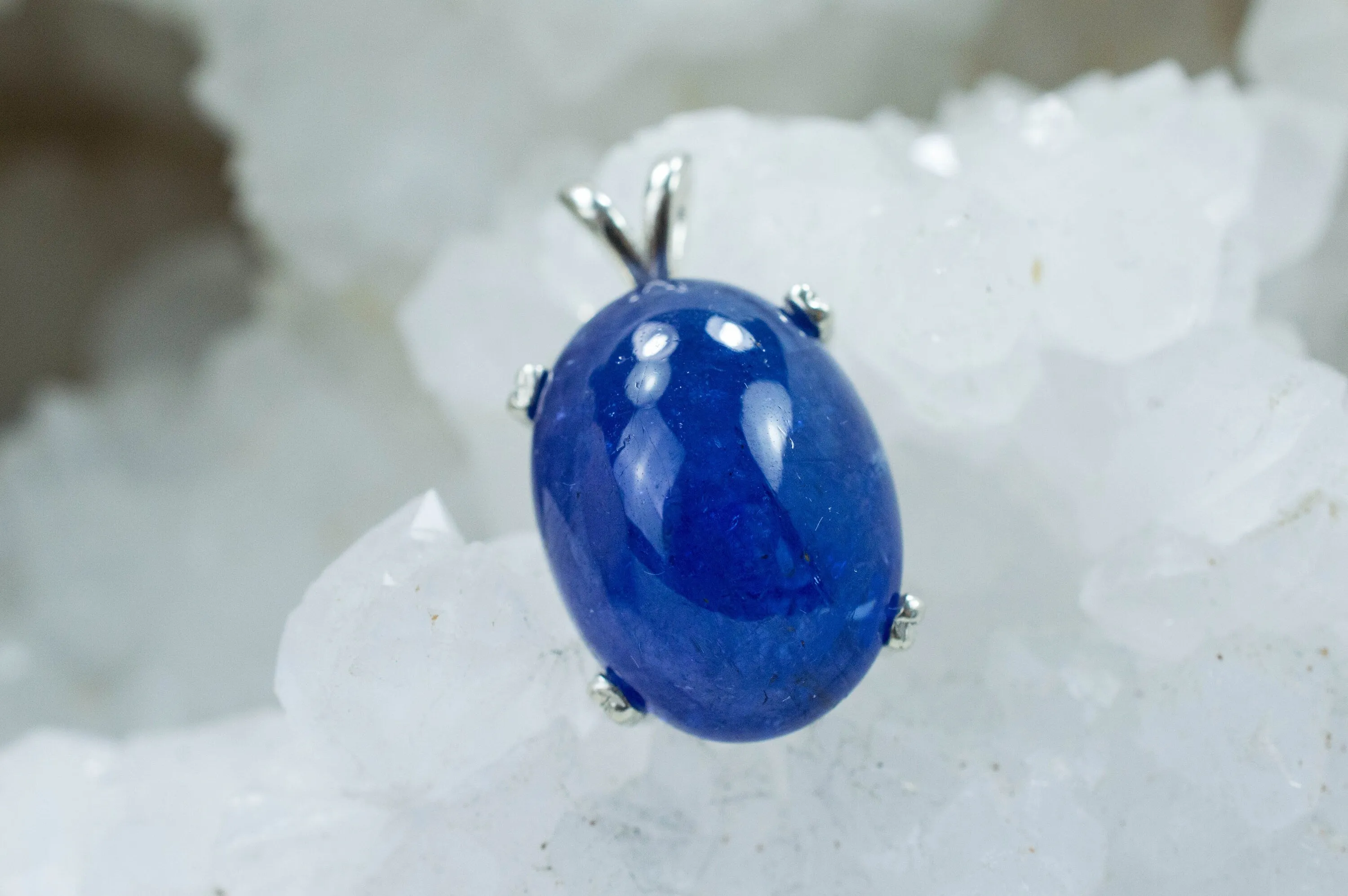 Tanzanite Pendant; Natural Tanzanian Tanzanite; 23.120cts