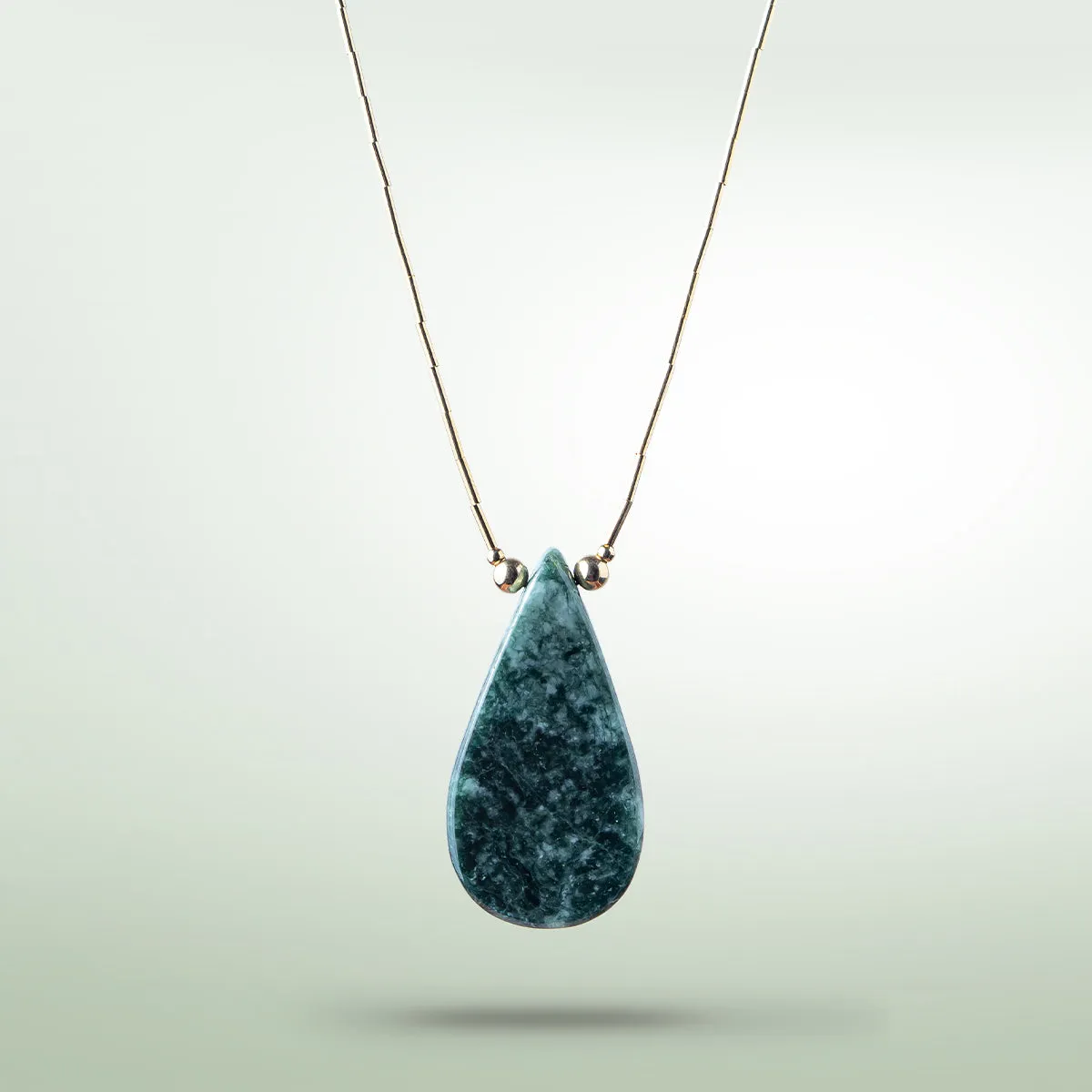 Vita Necklace
