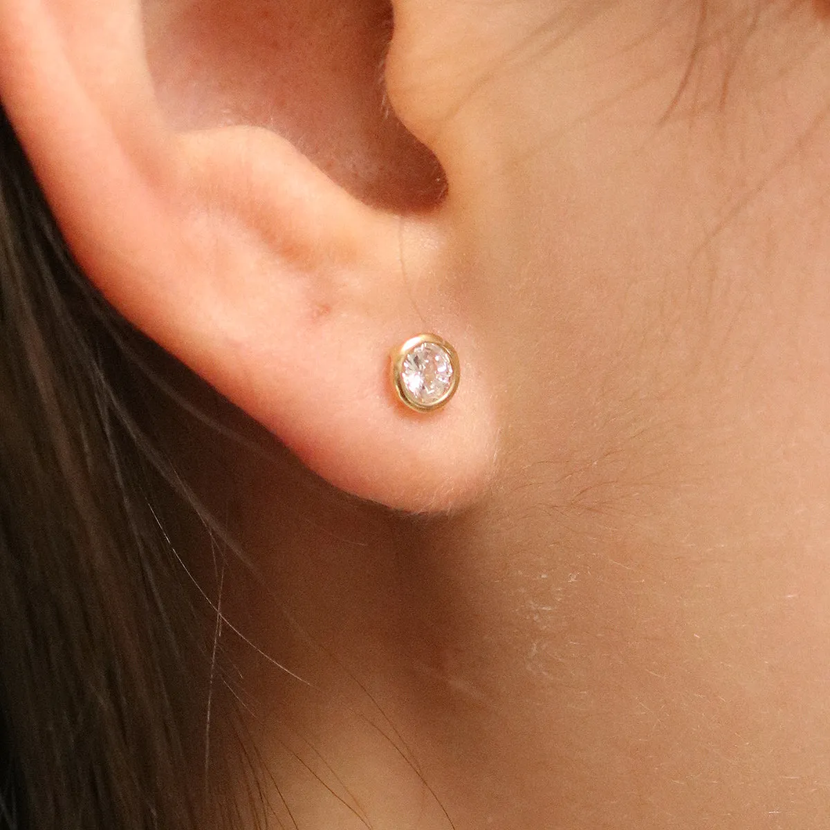 White topaz studs